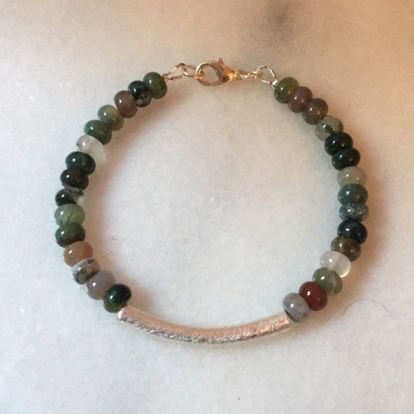 Handcrafted Green silver fancy jasper wired and lobster clasp beaded bracelet - Picture 1 of 8